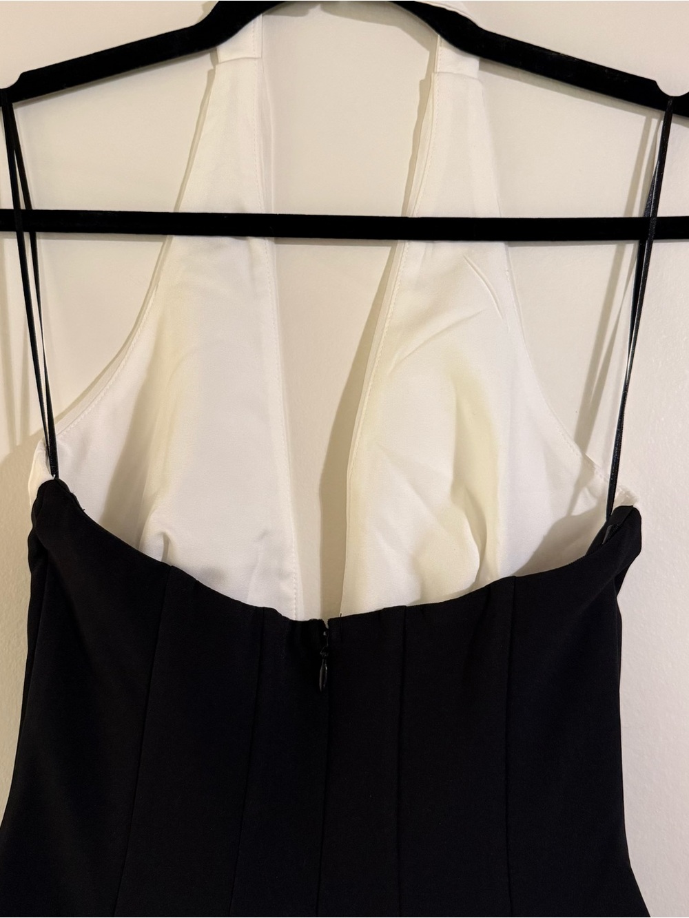 NWT Leau Harper Contrast Corset Halter Mini Dress - Picture 6 of 16